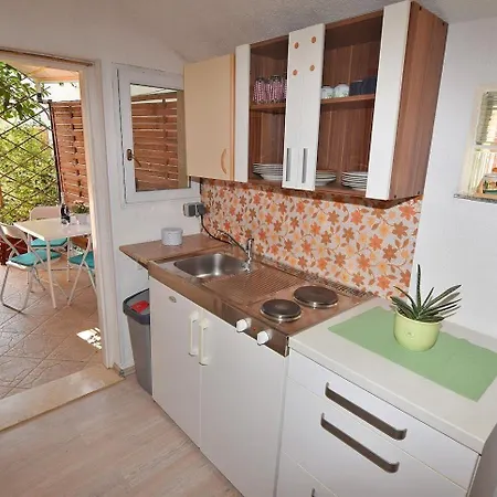 Petra Apartment