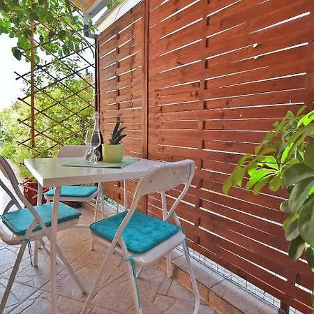 Apartment Petra Fazana