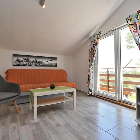 Petra Apartment *